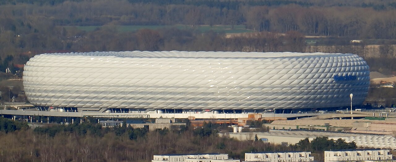 5 Điểm Nóng Bayern vs PSG Allianz 6/5: Khoảng Trống Hakimi Là Cơ Hội Cho Olise?