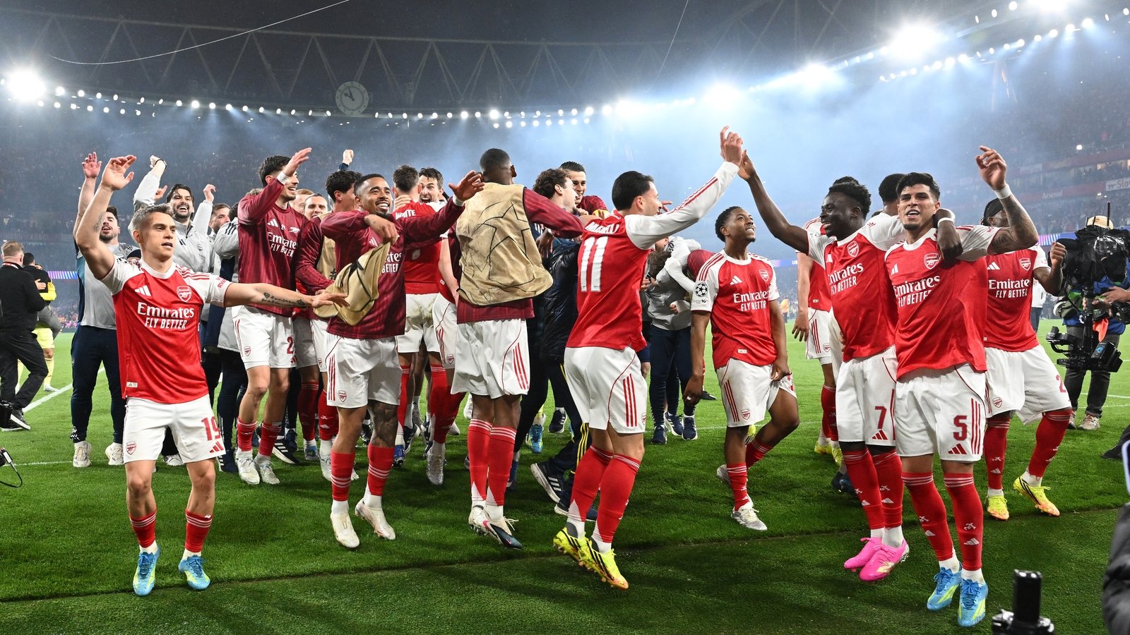 Arsenal đến Budapest: 6 trận vượt qua knock-out UCL, 9 lần giữ sạch lưới và cỗ máy phòng thủ của Arteta